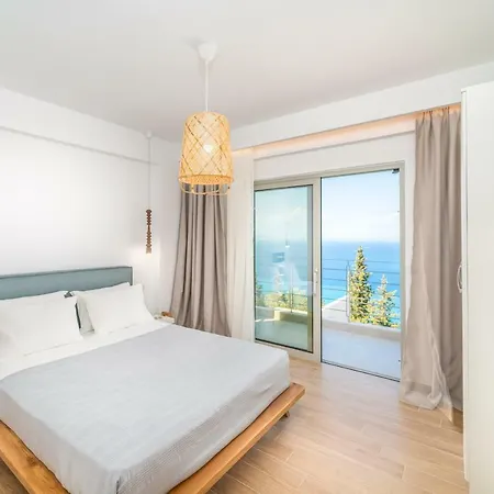 Villa Ionion Theasis Dioni Tsoukaládhes