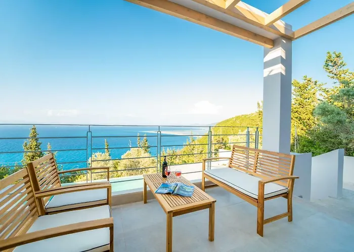 Villa Ionion Theasis Dioni Tsoukaládhes